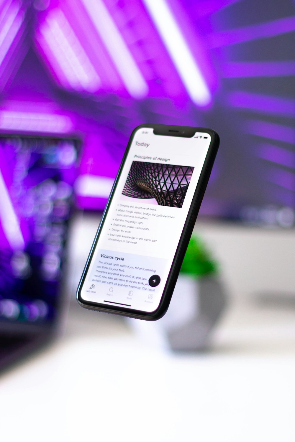 Quality inspection of refurbished phones in London lab